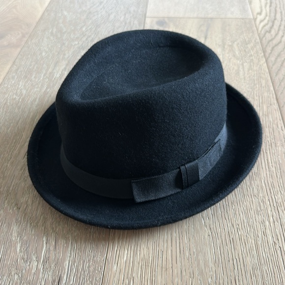 Forever 21 Black Wool Hat Fedora - Picture 1 of 7